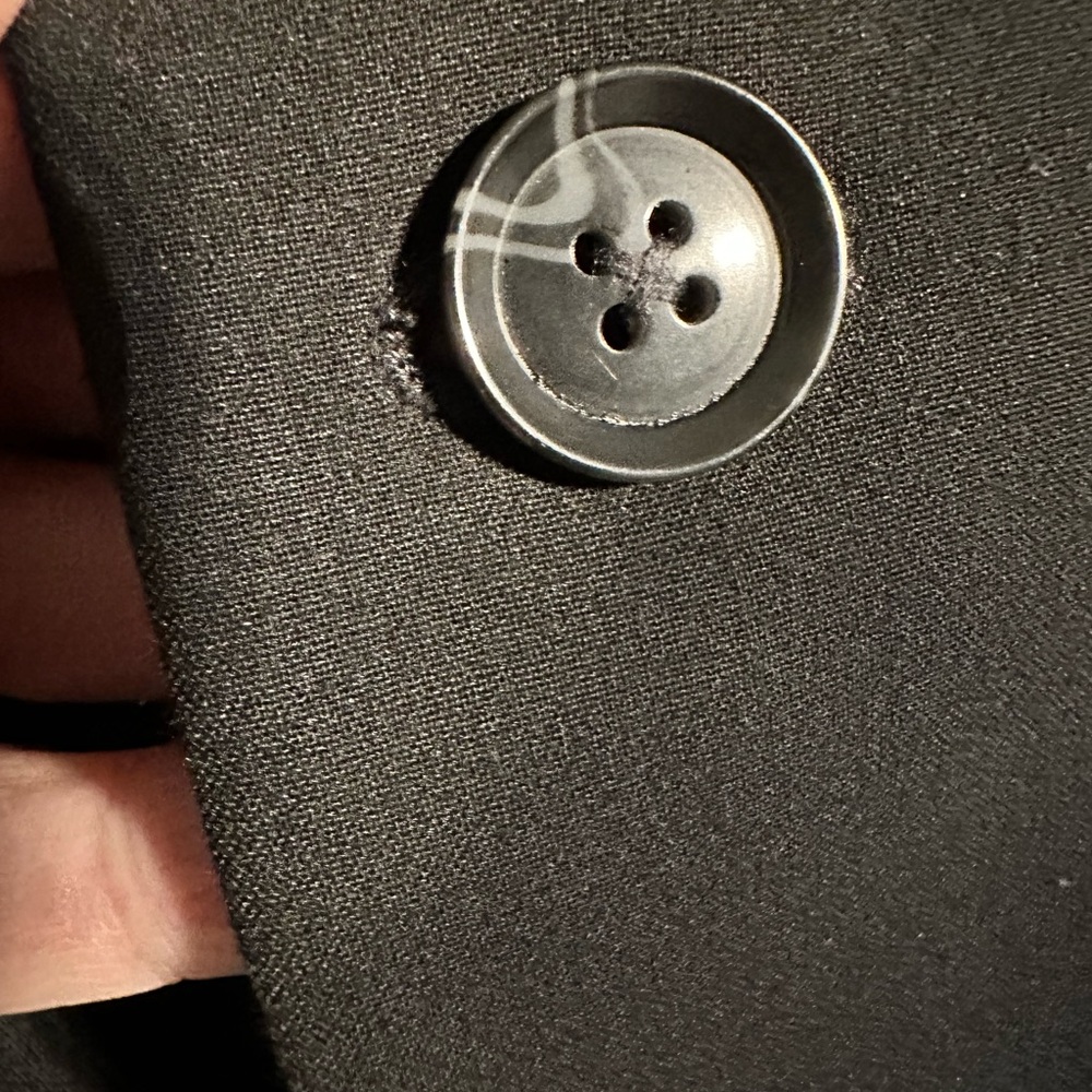 JF J.Ferrar Sleek Black Blazer - Picture 4 of 5